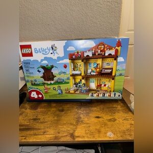 LEGO Bluey Family House Set 11203